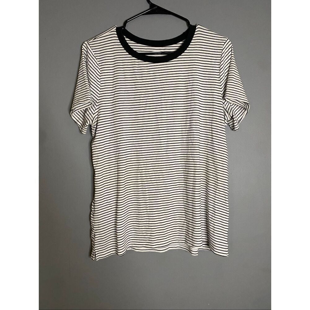 Old Navy Black White Stripe Crewneck Short Sleeve Shirt Size XL Slim Fit